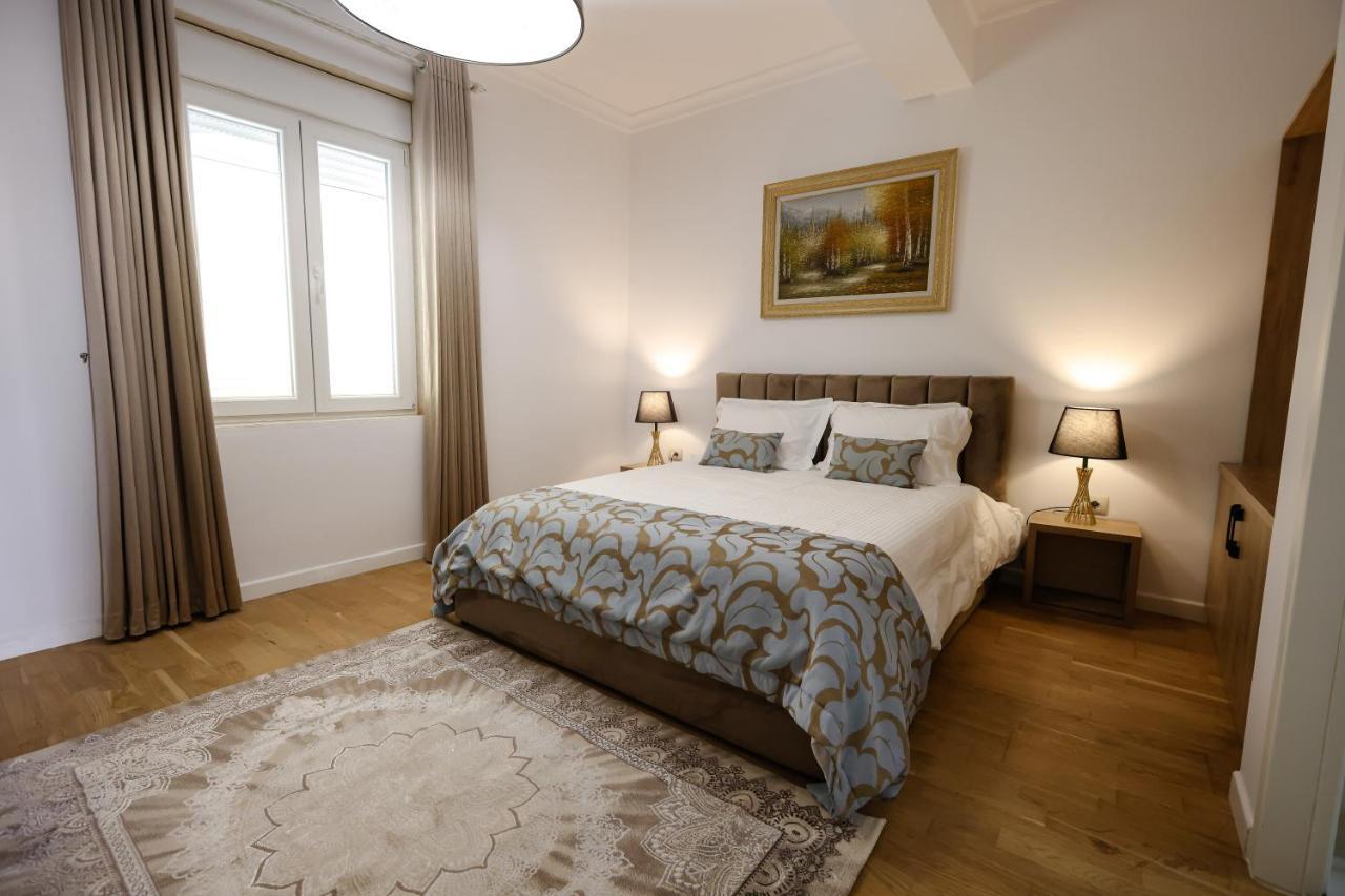 Vila Ferdinand Modern Rooms In Tirana'S Center ห้อง รูปภาพ