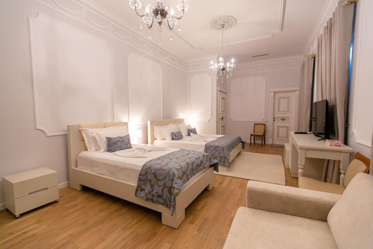 Vila Ferdinand Modern Rooms In Tirana'S Center ห้อง รูปภาพ